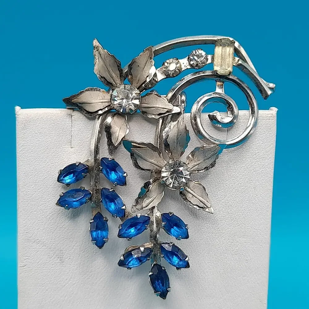 Vintage Floral Rhinestone Brooch, Mid-century, Blue Clear Silver, 1950s